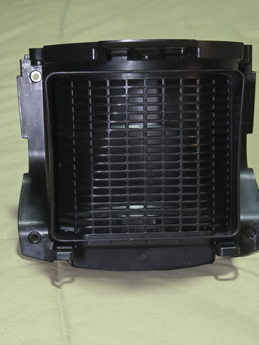 Hoover UH74220 Vacuum Replacement Part – Motor Housing / Filter Cover Assembly